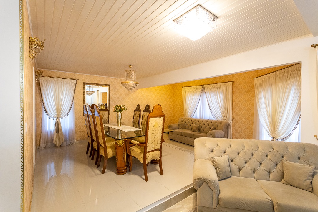 Casa, 4 quartos, 280 m² - Foto 3