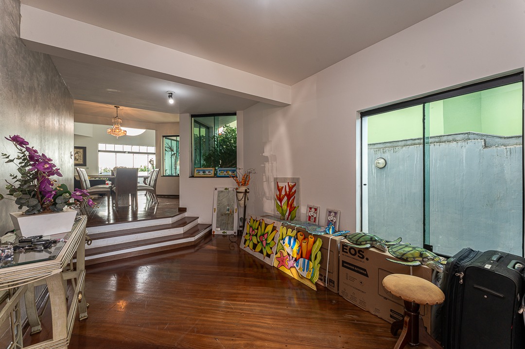 Casa, 4 quartos, 305 m² - Foto 14