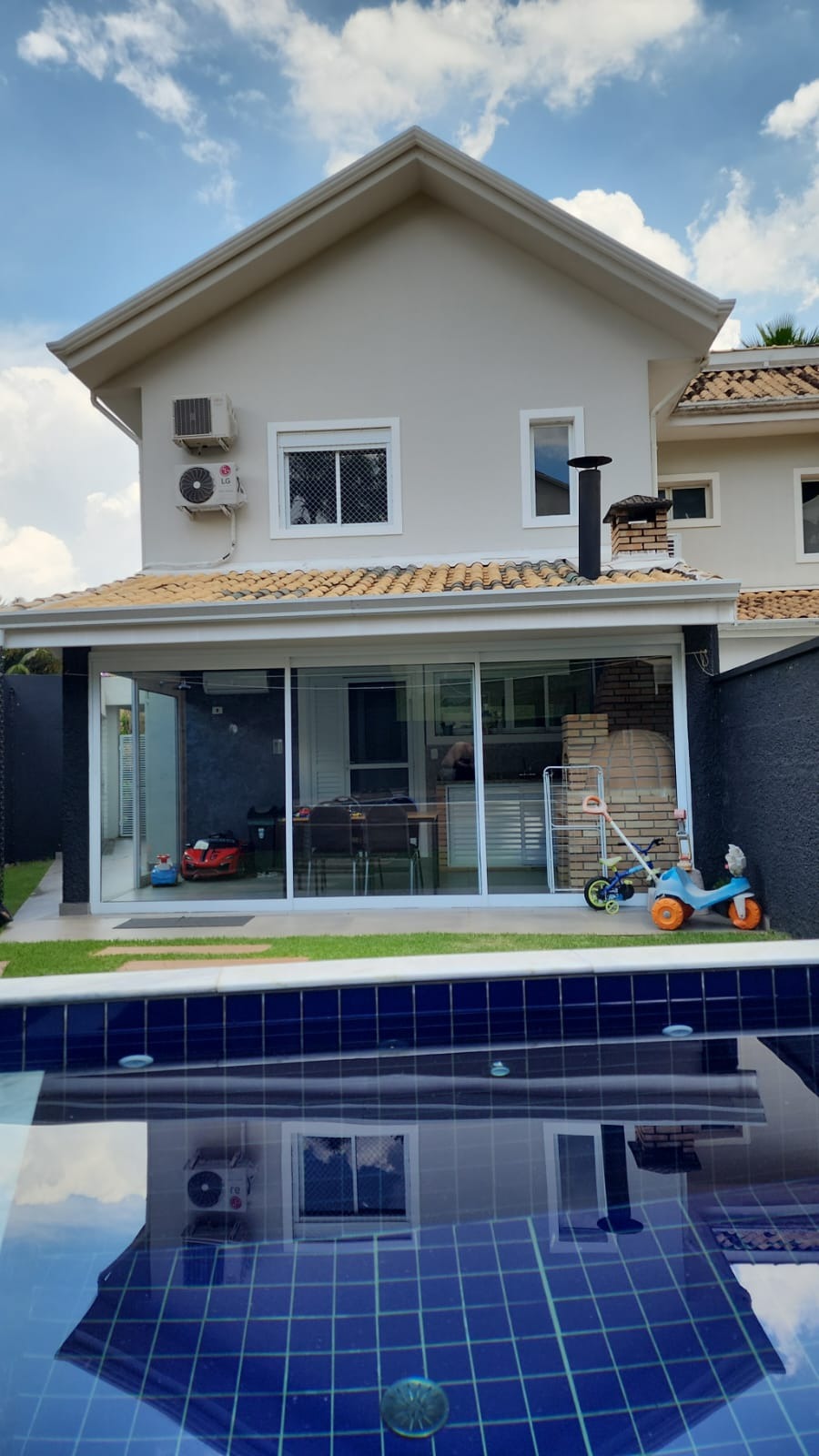 Casa, 3 quartos, 157 m² - Foto 1