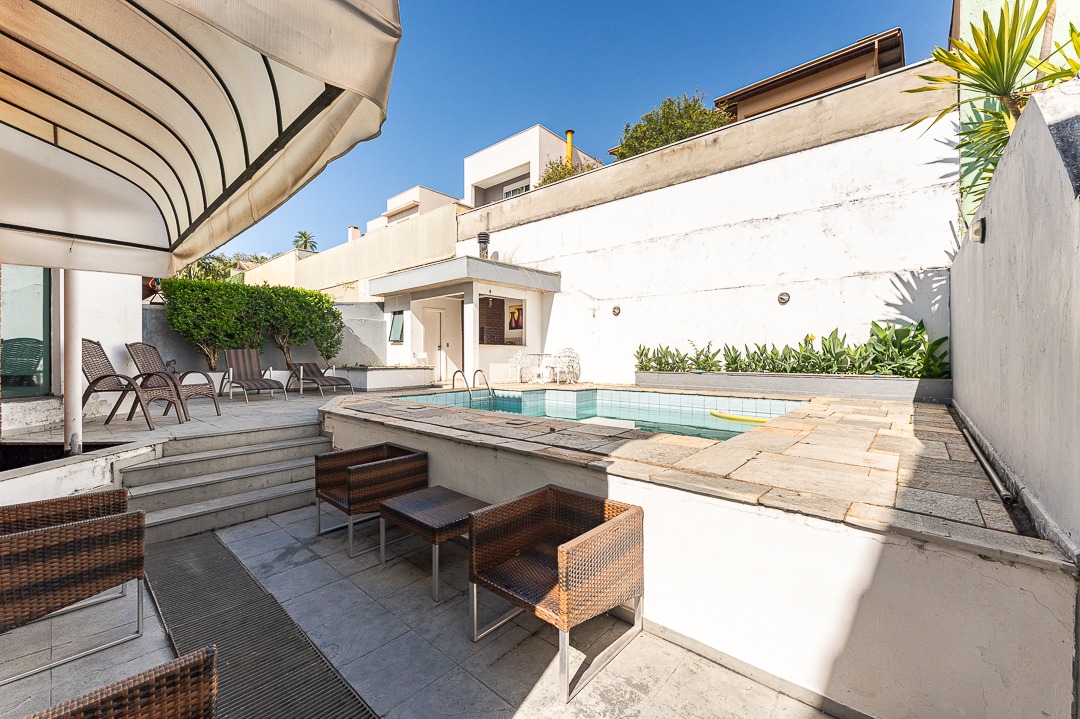 Casa, 4 quartos, 305 m² - Foto 55
