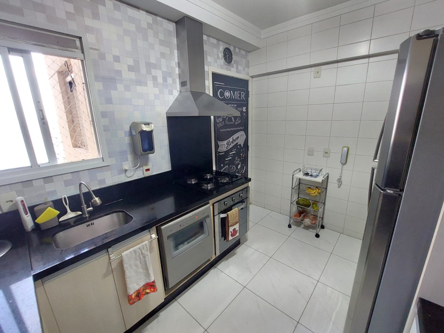 Apartamento à venda com 1 quarto, 105m² - Foto 10