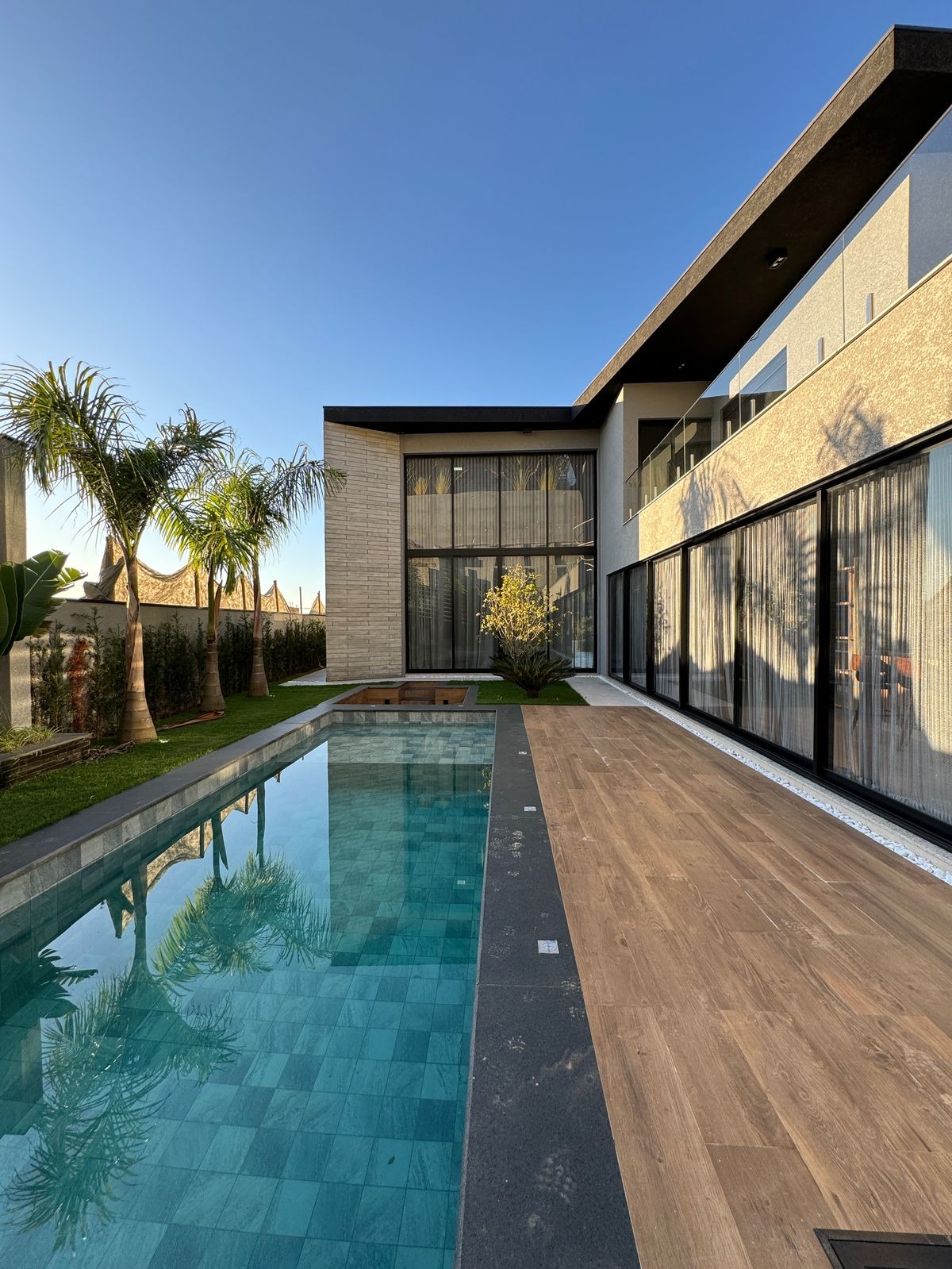 Casa, 4 quartos, 630 m² - Foto 2