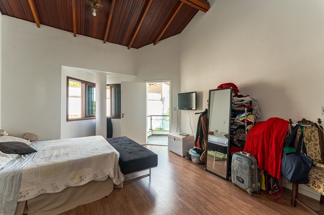 Casa, 4 quartos, 305 m² - Foto 40