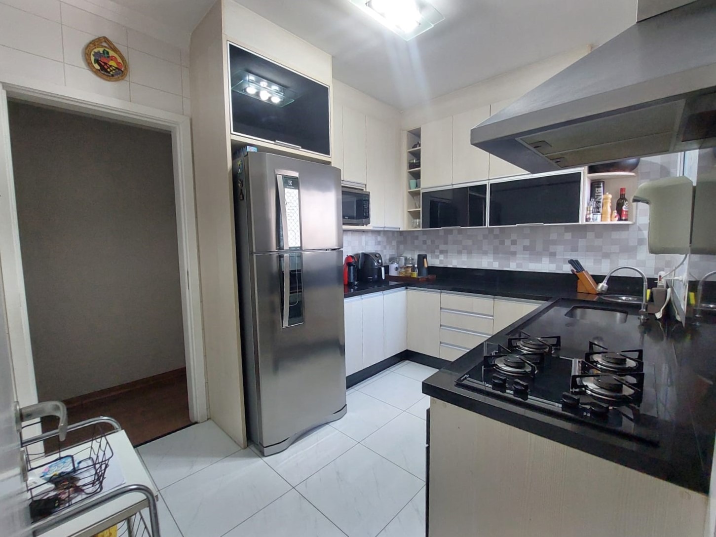 Apartamento à venda com 1 quarto, 105m² - Foto 12