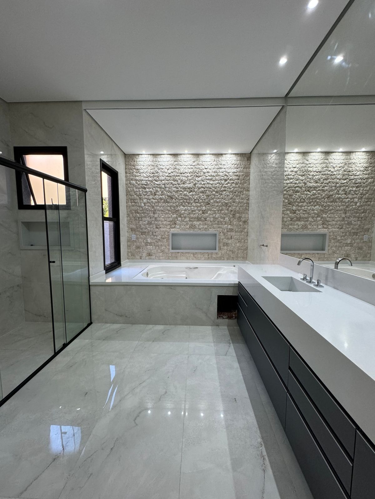 Casa, 4 quartos, 630 m² - Foto 24