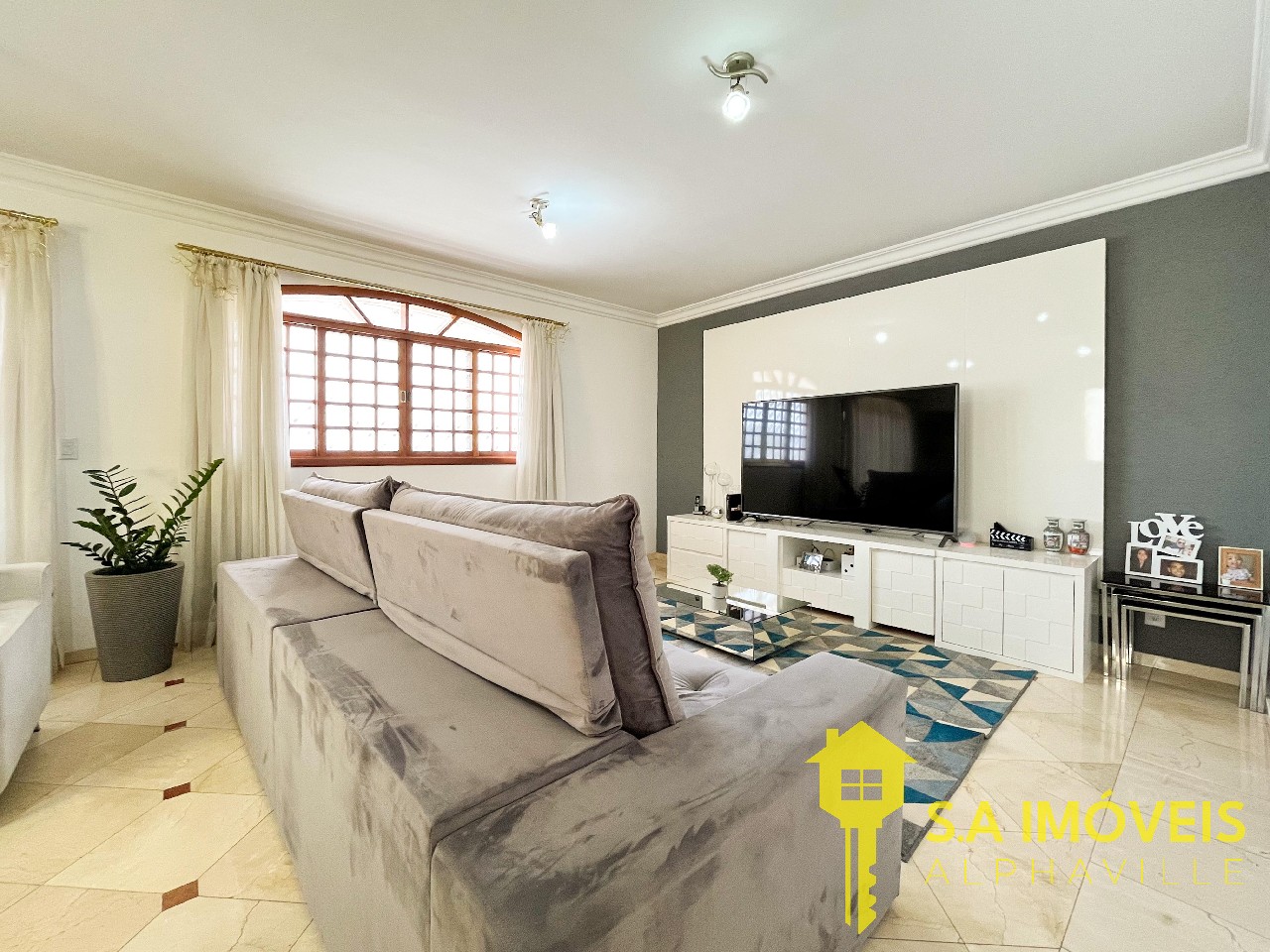 Casa, 4 quartos, 297 m² - Foto 4
