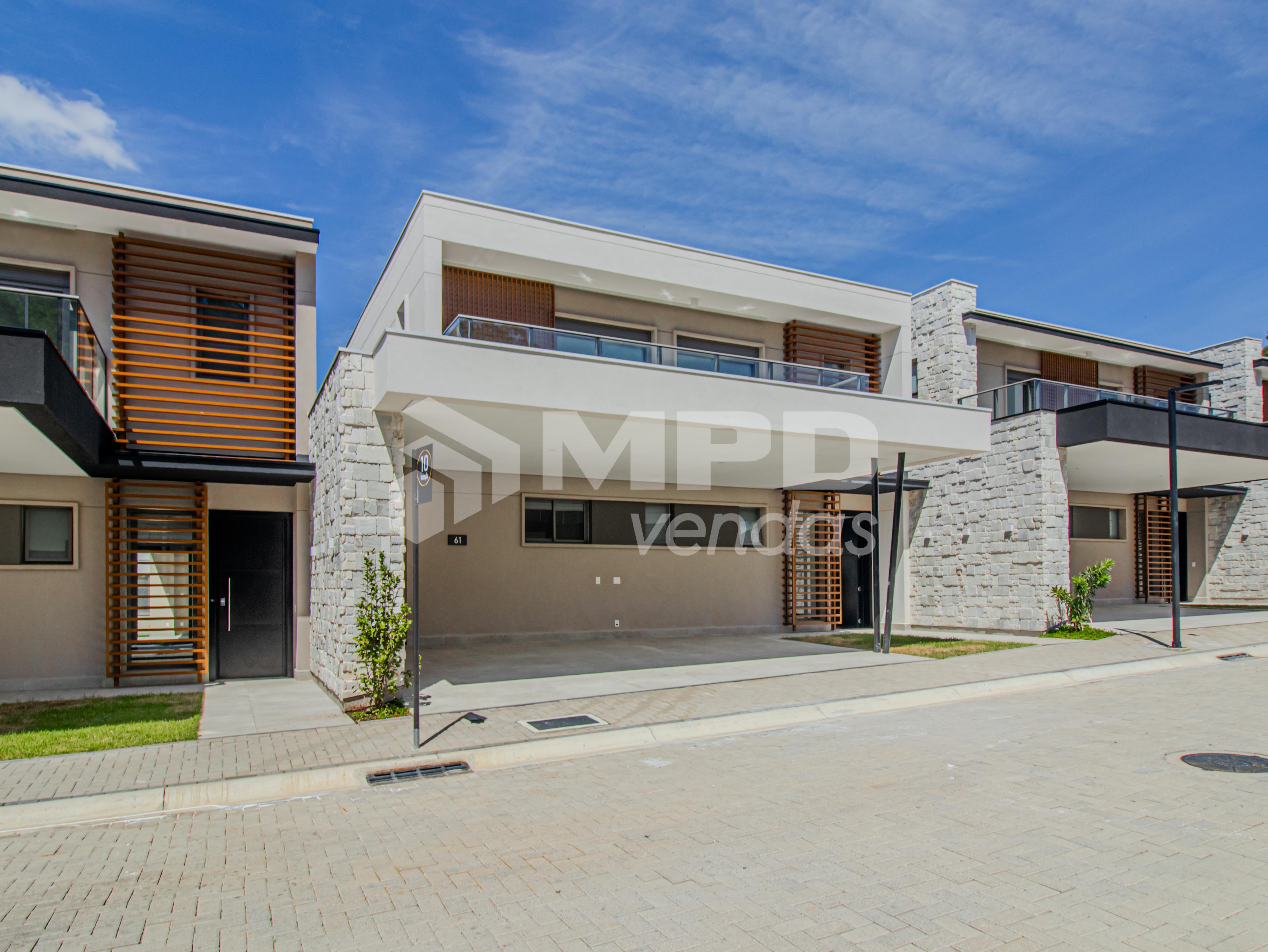 Casa, 3 quartos, 310 m² - Foto 1