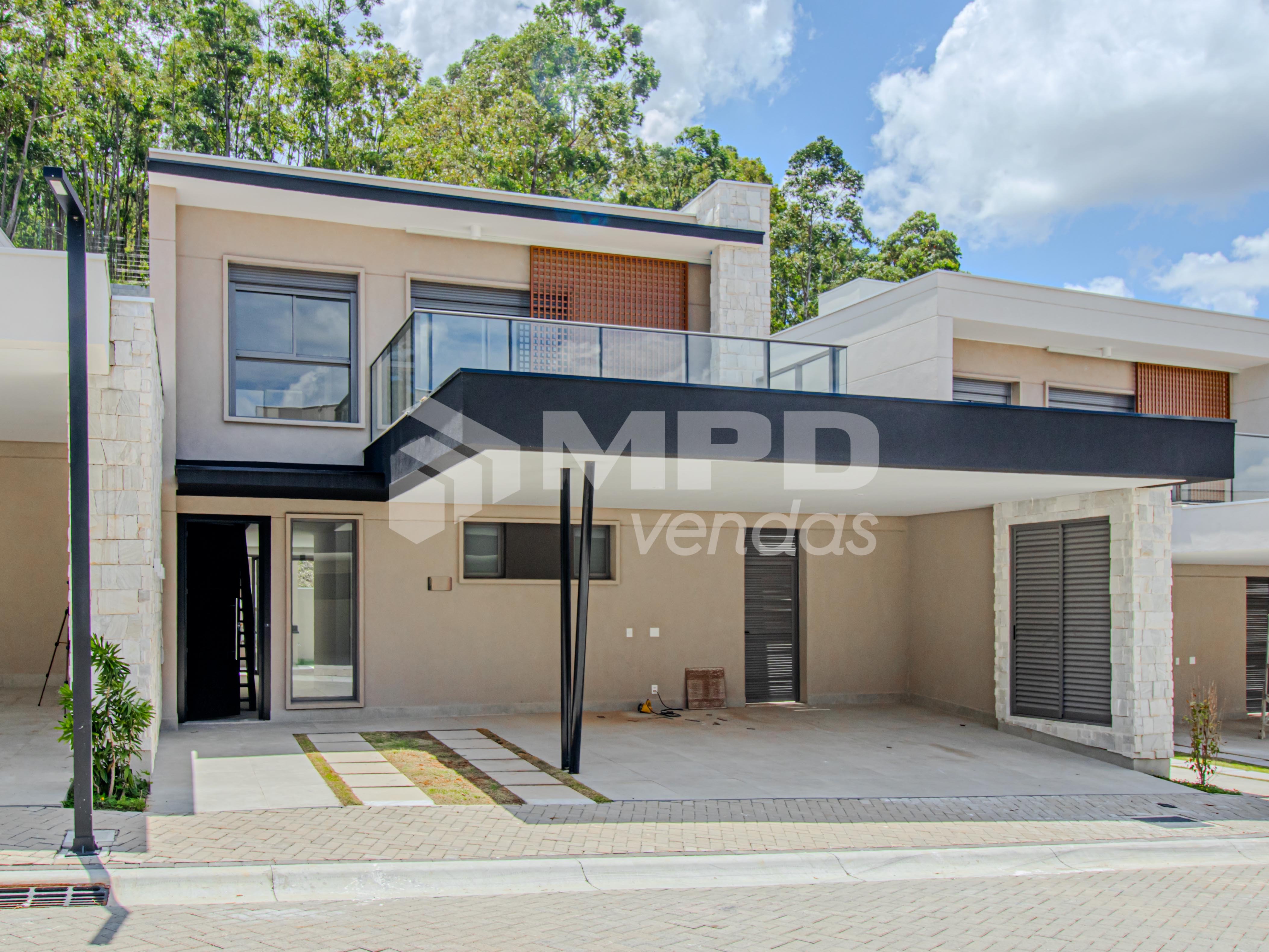 Casa, 3 quartos, 230 m² - Foto 2