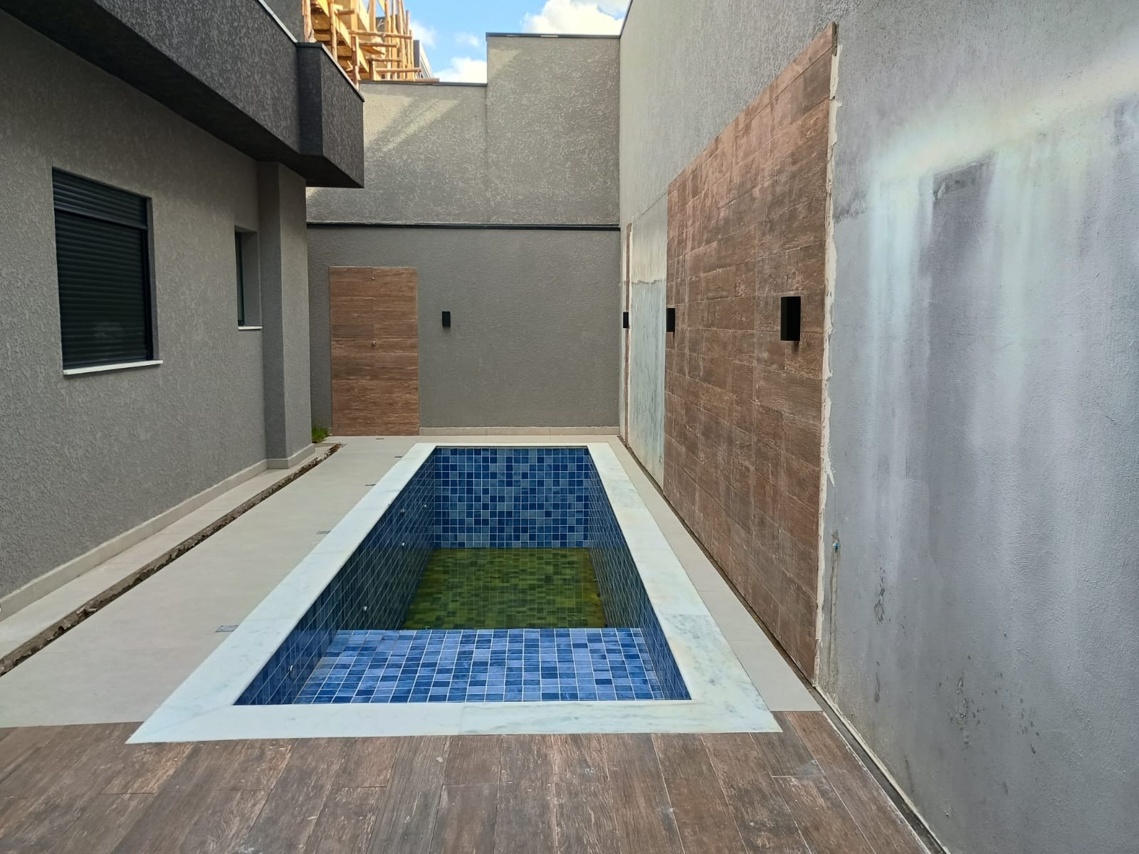 Casa de Condomínio, 4 quartos - Foto 1