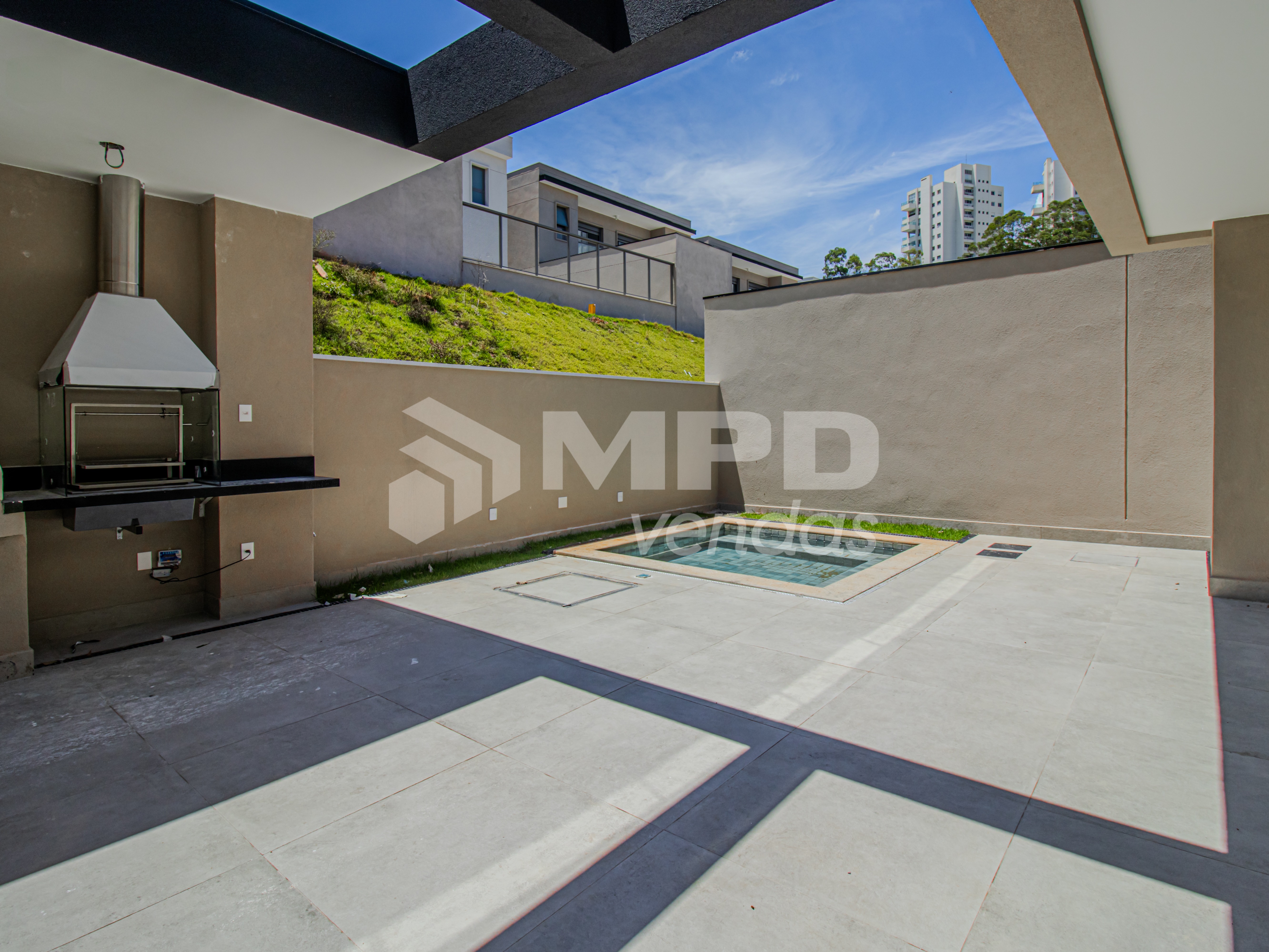 Casa, 3 quartos, 230 m² - Foto 1
