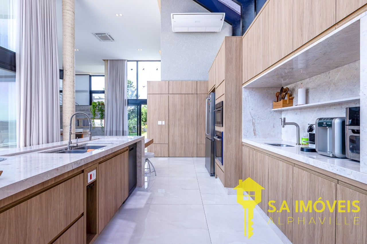 Casa, 4 quartos, 1060 m² - Foto 4