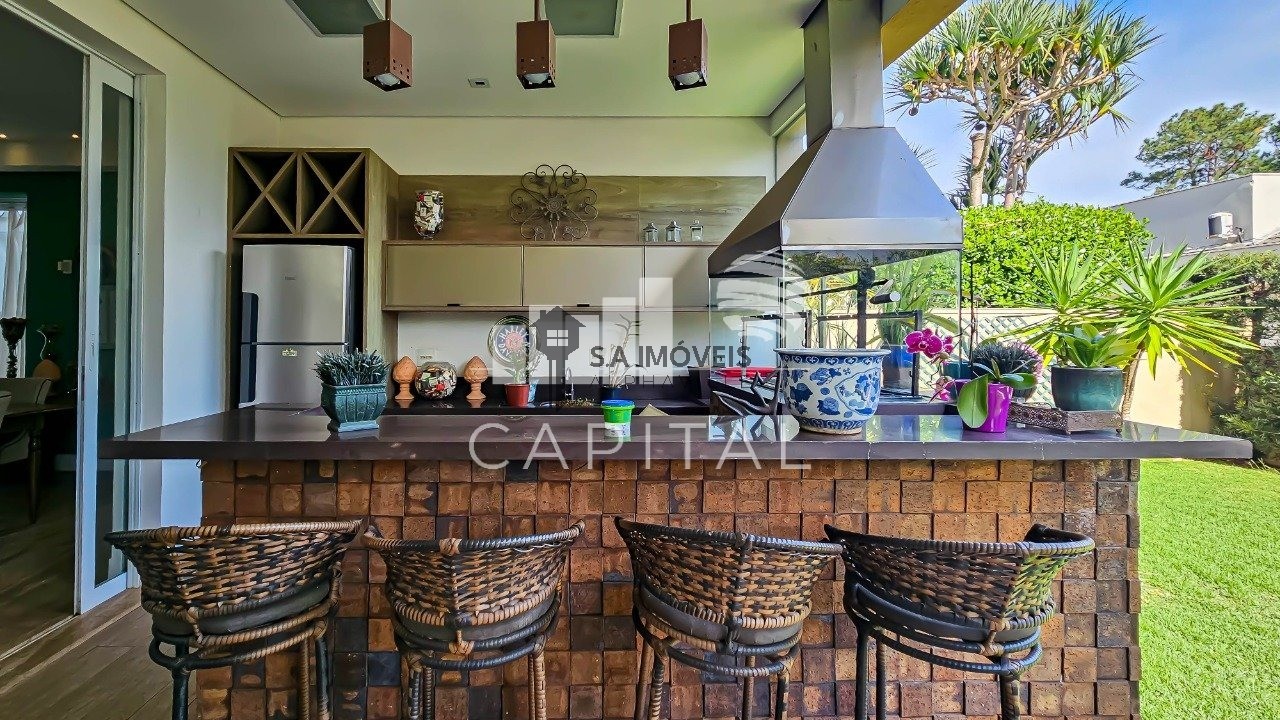 Casa de Condomínio à venda e aluguel com 4 quartos, 560m² - Foto 27
