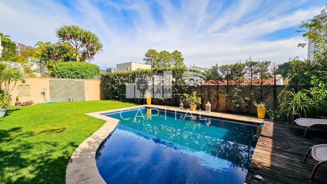 Casa de Condomínio à venda e aluguel com 4 quartos, 560m² - Foto 3