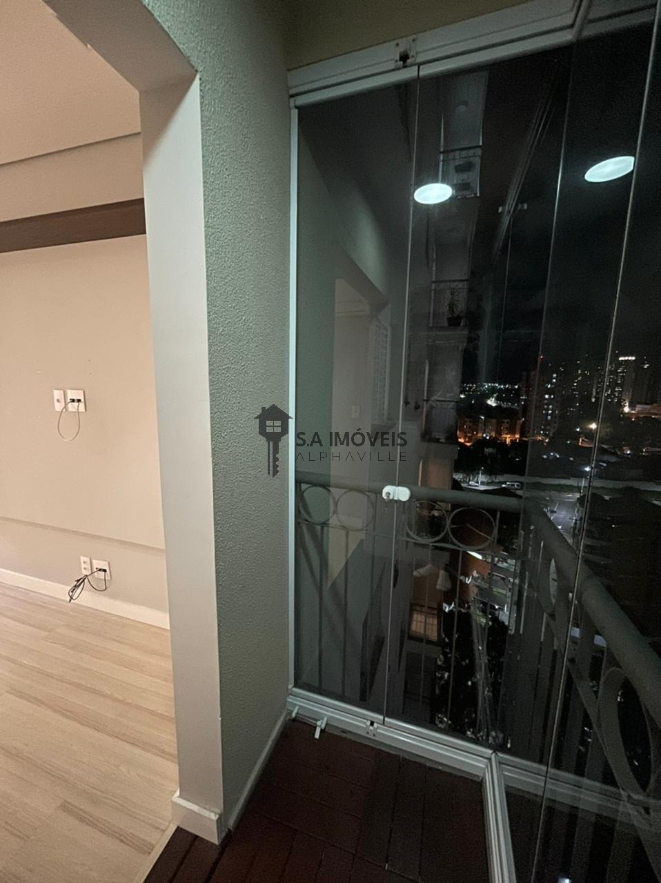 Apartamento à venda com 2 quartos, 60m² - Foto 15