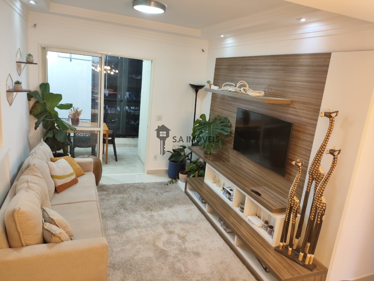 Apartamento à venda com 3 quartos, 94m² - Foto 1