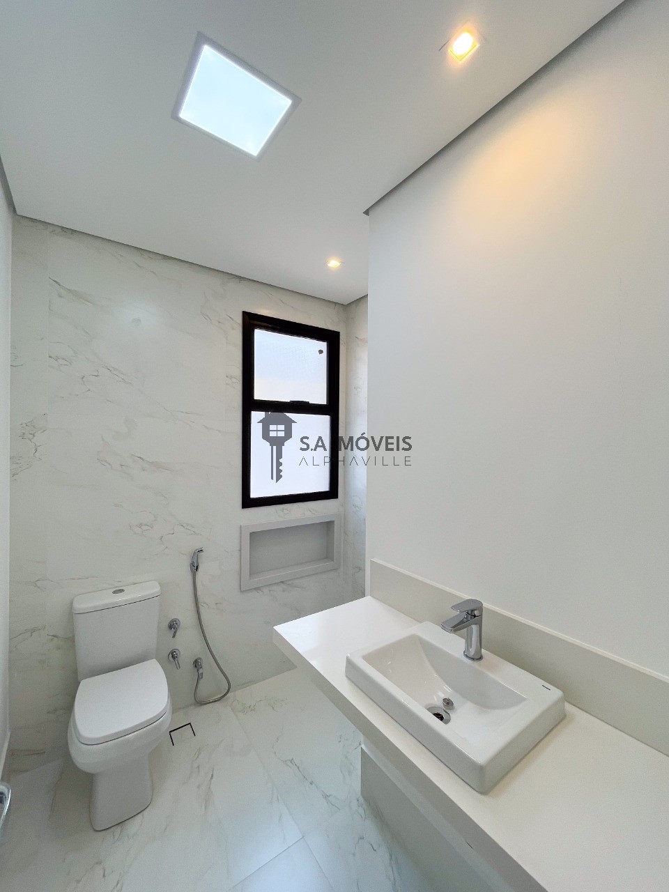 Casa de Condomínio à venda com 3 quartos, 220m² - Foto 25