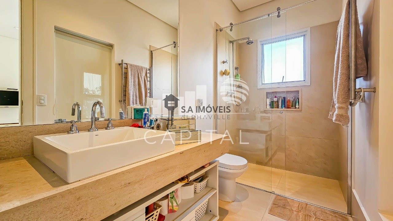 Casa de Condomínio à venda e aluguel com 4 quartos, 560m² - Foto 37