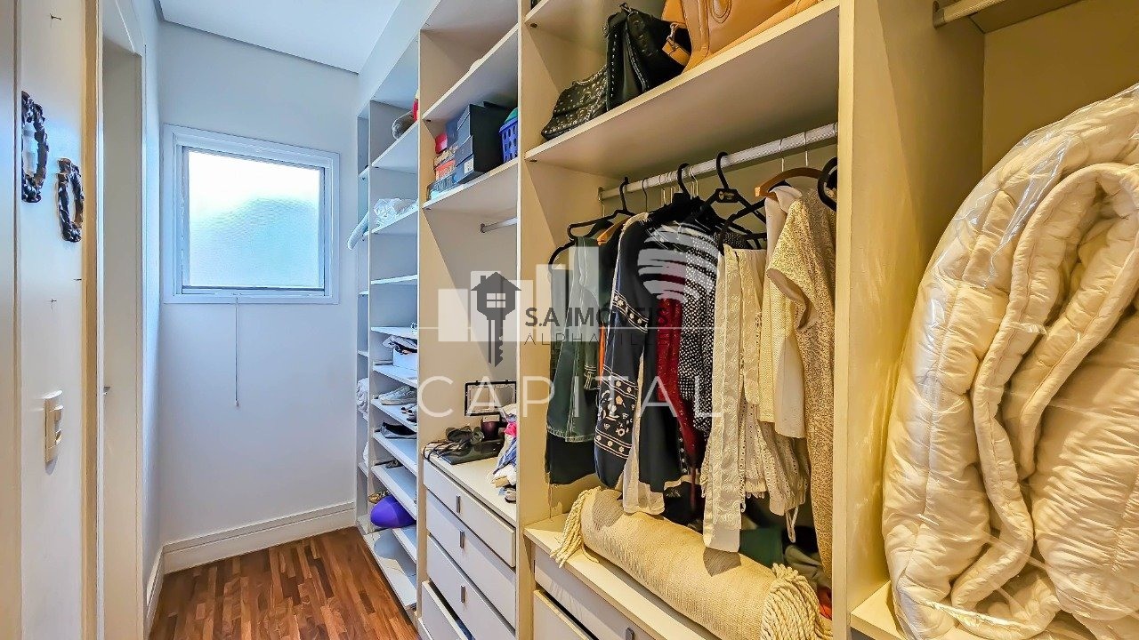 Casa de Condomínio à venda e aluguel com 4 quartos, 560m² - Foto 47