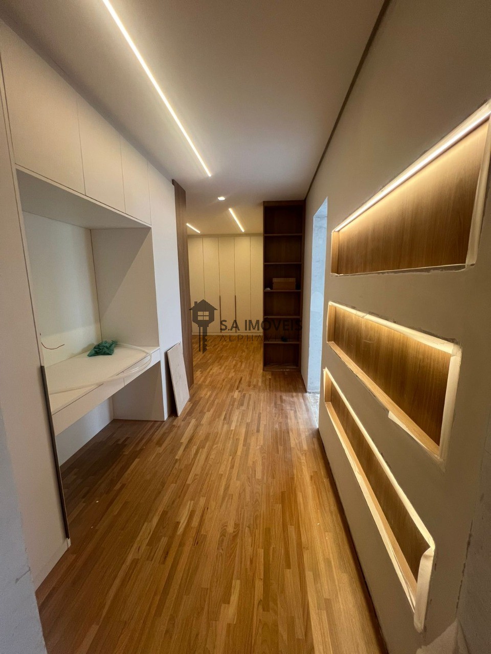 Casa de Condomínio à venda com 4 quartos, 420m² - Foto 17