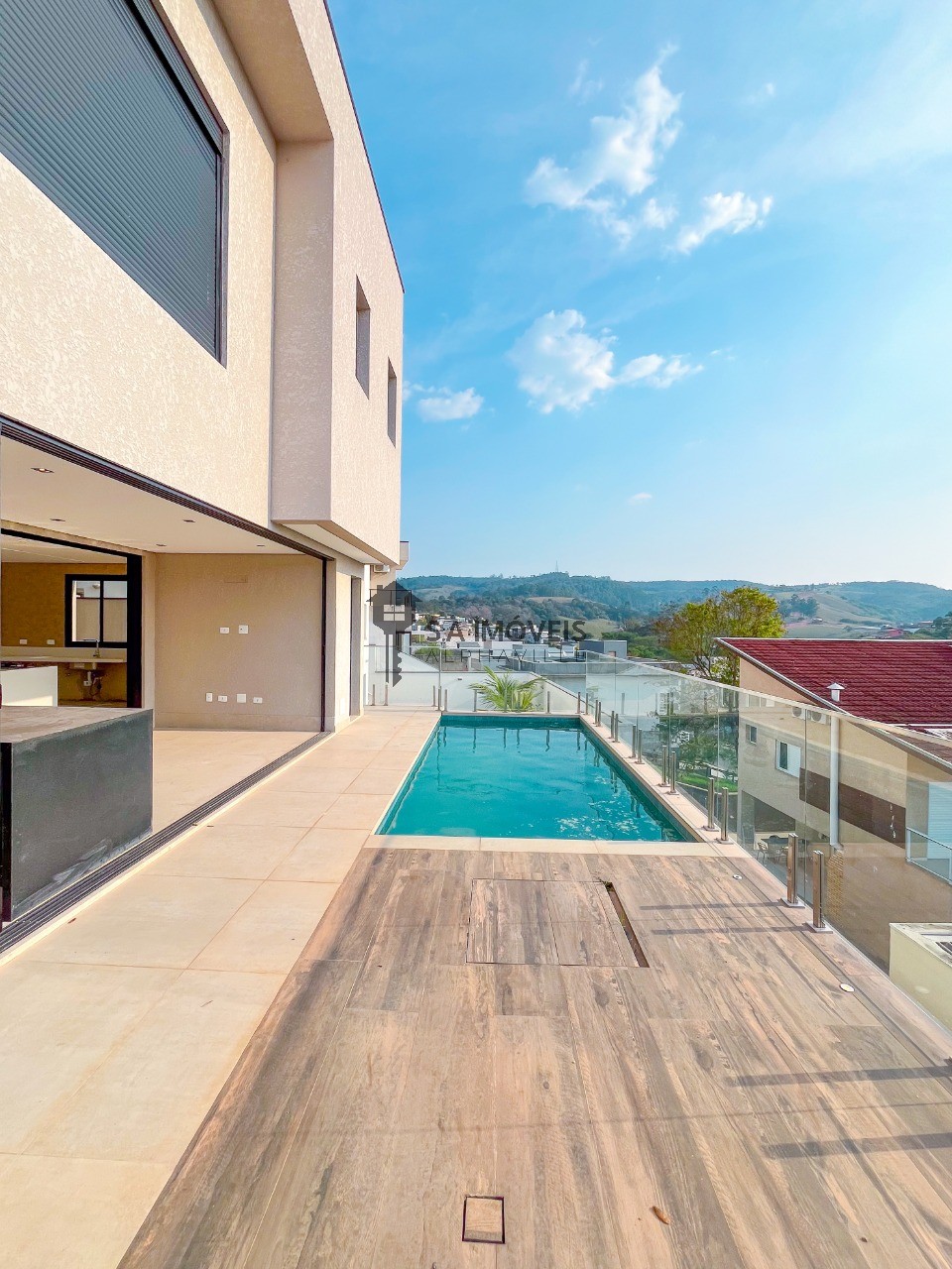 Casa de Condomínio à venda com 3 quartos, 220m² - Foto 3