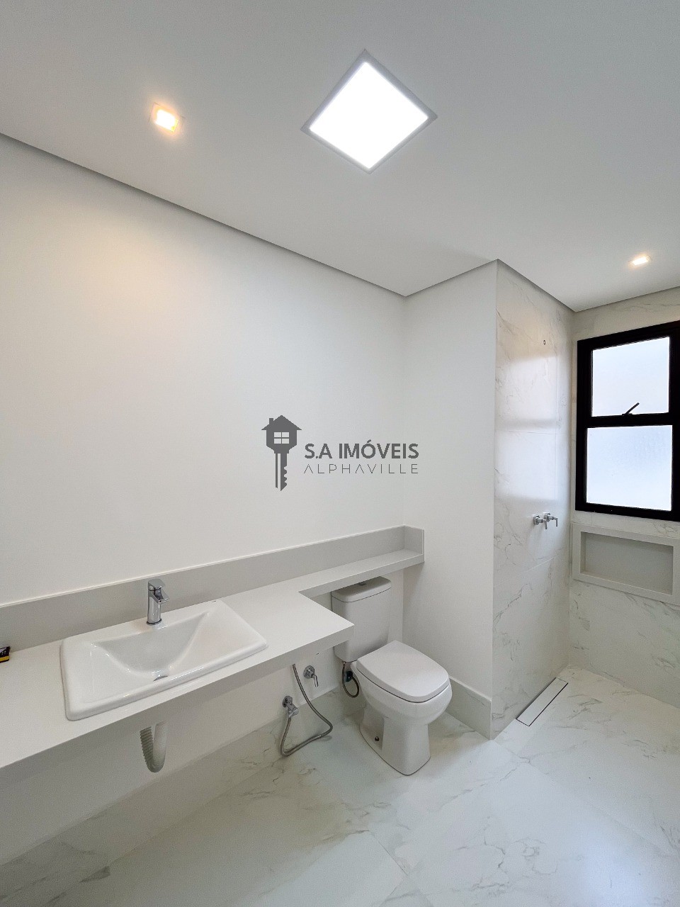 Casa de Condomínio à venda com 3 quartos, 220m² - Foto 24