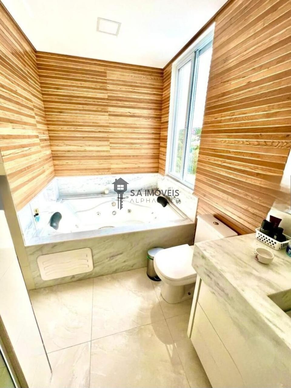 Casa de Condomínio à venda com 4 quartos, 330m² - Foto 17