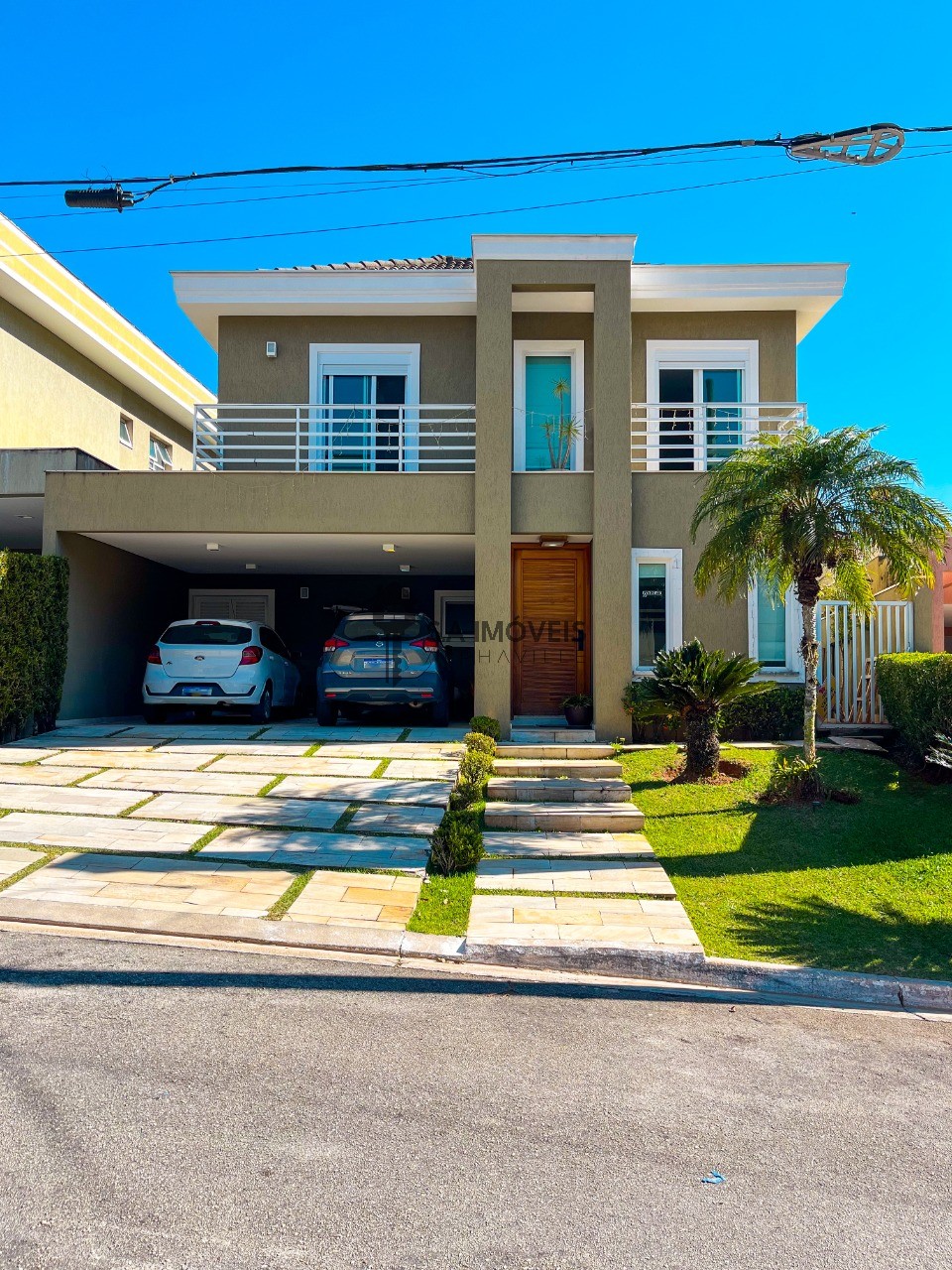 Casa, 4 quartos, 361 m² - Foto 1