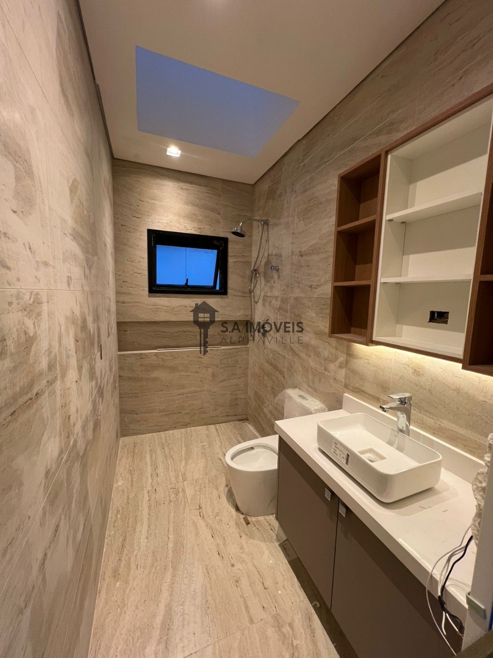 Casa de Condomínio à venda com 4 quartos, 420m² - Foto 11