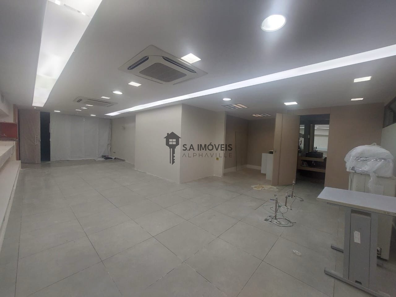 Loja-Salão para alugar, 61m² - Foto 1