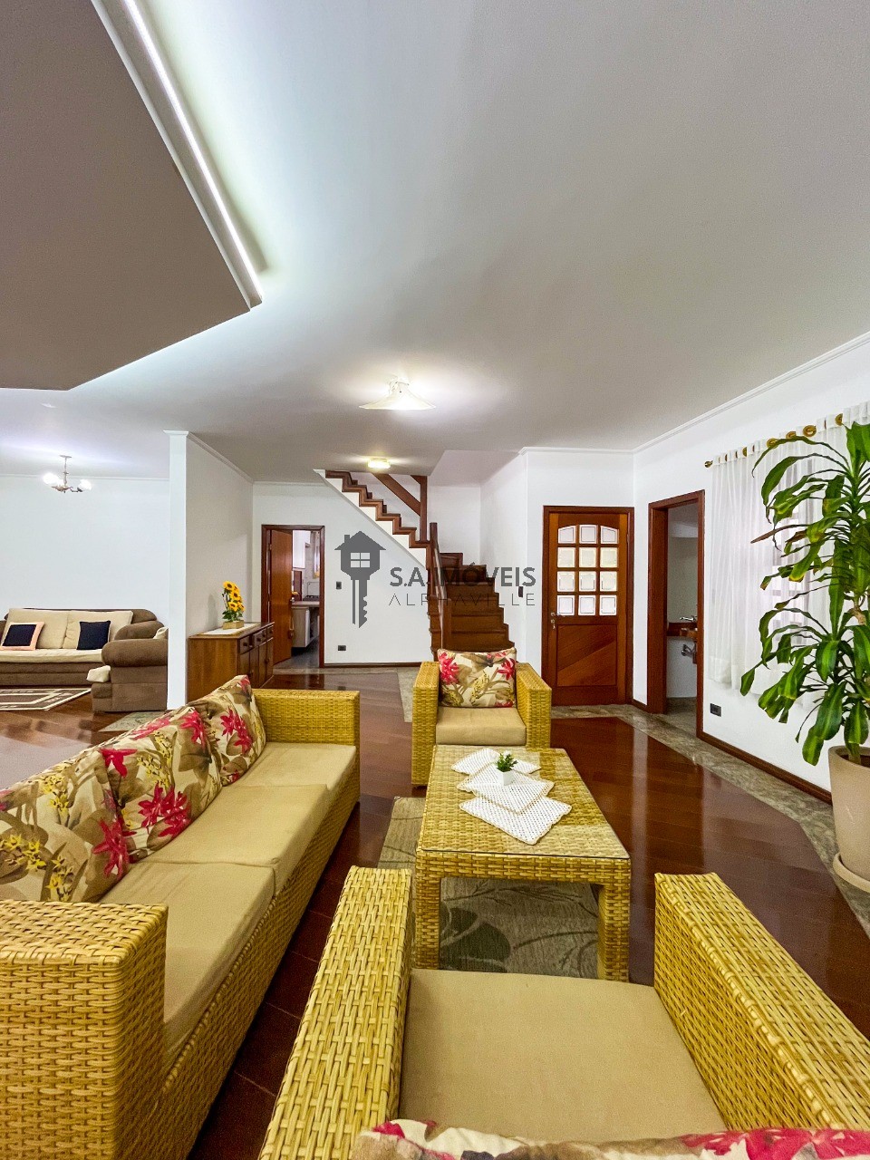 Casa, 4 quartos, 345 m² - Foto 2