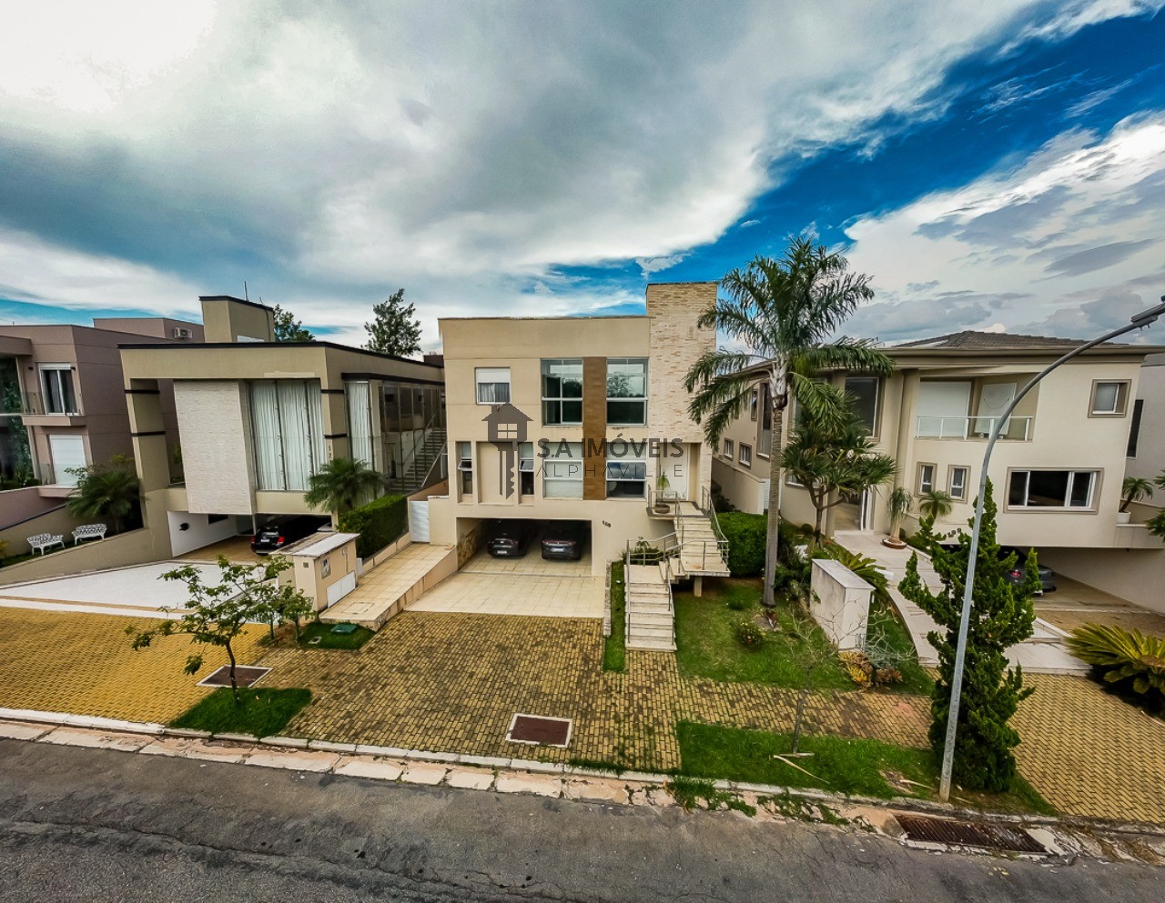 Casa, 5 quartos, 468 m² - Foto 1