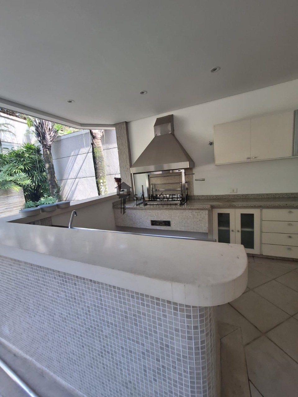 Casa de Condomínio para alugar com 4 quartos, 520m² - Foto 19