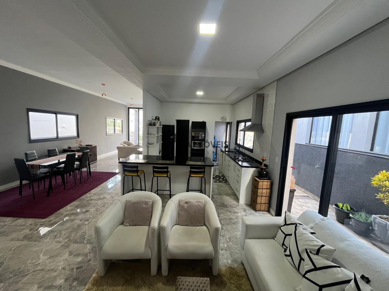 Casa de Condomínio à venda com 3 quartos, 290m² - Foto 5