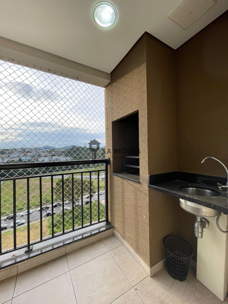 Apartamento à venda com 2 quartos, 64m² - Foto 2
