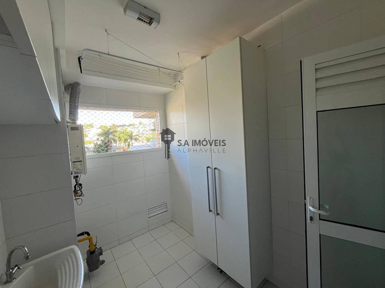Apartamento à venda com 2 quartos, 79m² - Foto 11