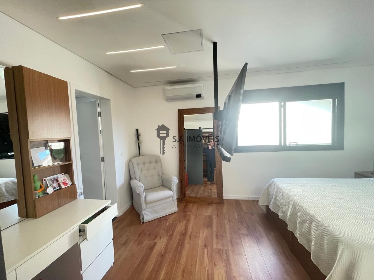Casa, 4 quartos, 270 m² - Foto 32
