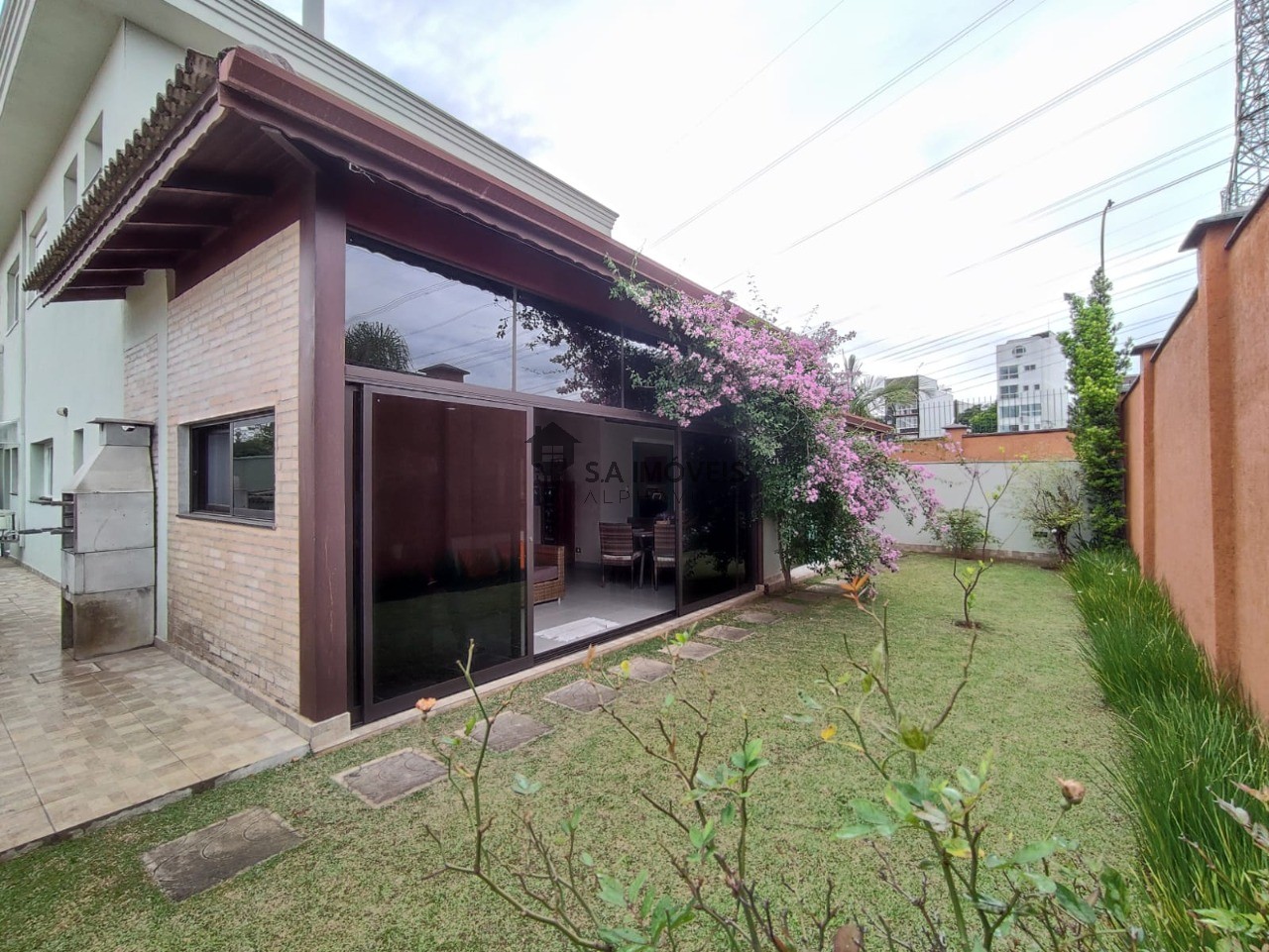 Casa, 4 quartos, 300 m² - Foto 26