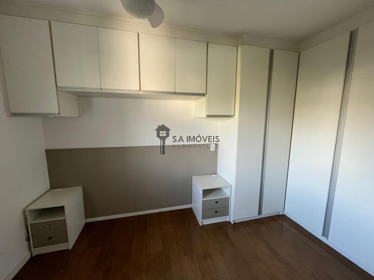 Apartamento à venda com 2 quartos, 79m² - Foto 13