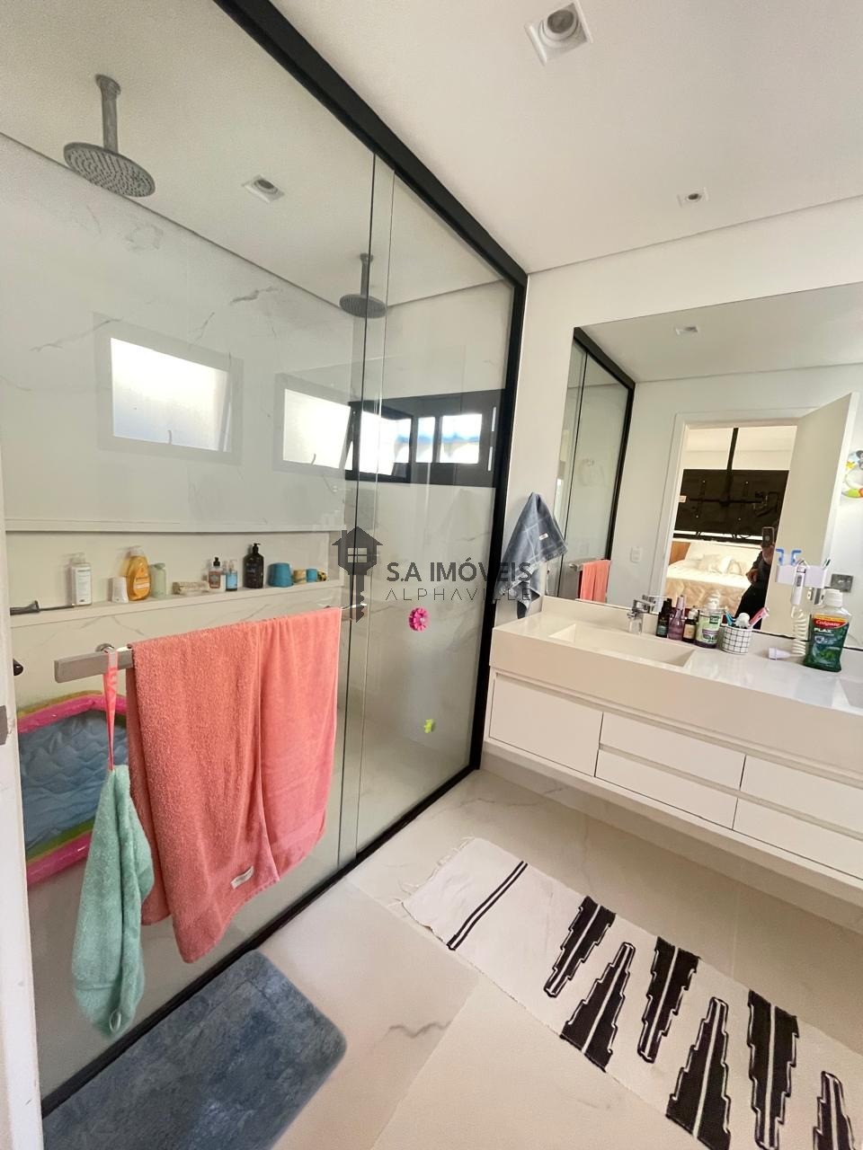 Casa, 4 quartos, 270 m² - Foto 35