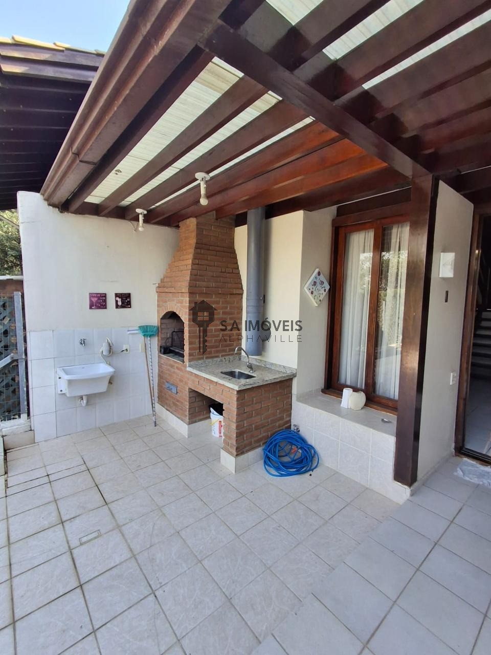 Casa, 3 quartos, 180 m² - Foto 1