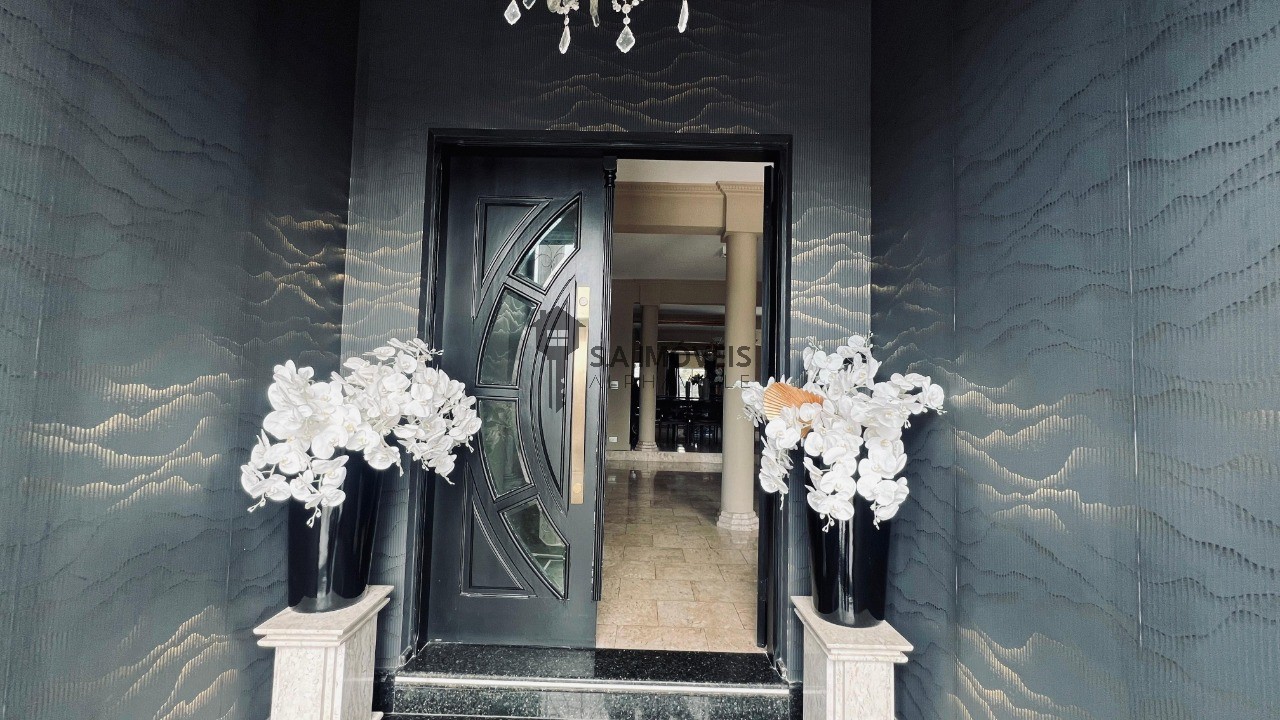 Casa de Condomínio à venda com 4 quartos, 628m² - Foto 3