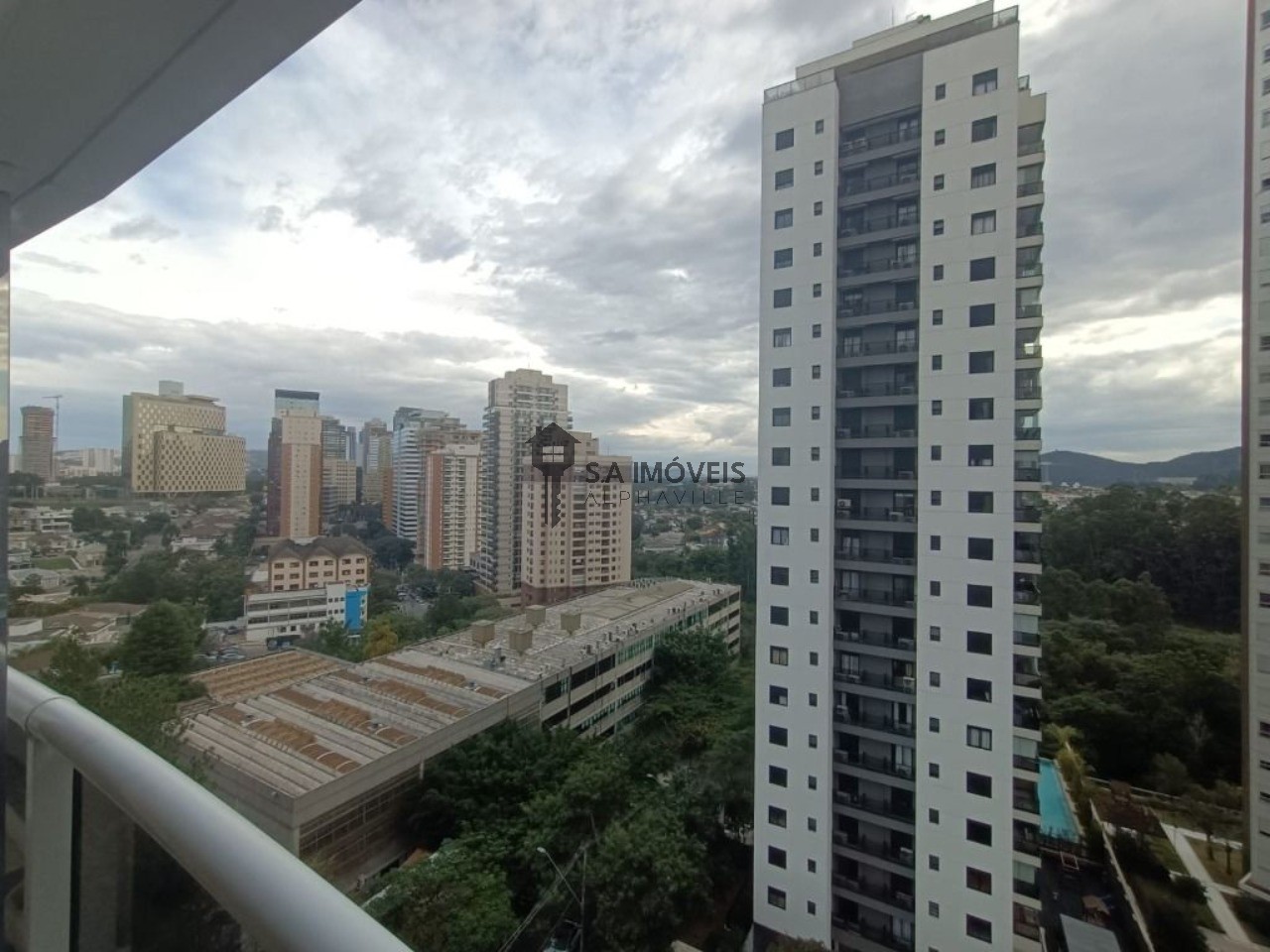 Apartamento para alugar com 2 quartos, 77m² - Foto 13