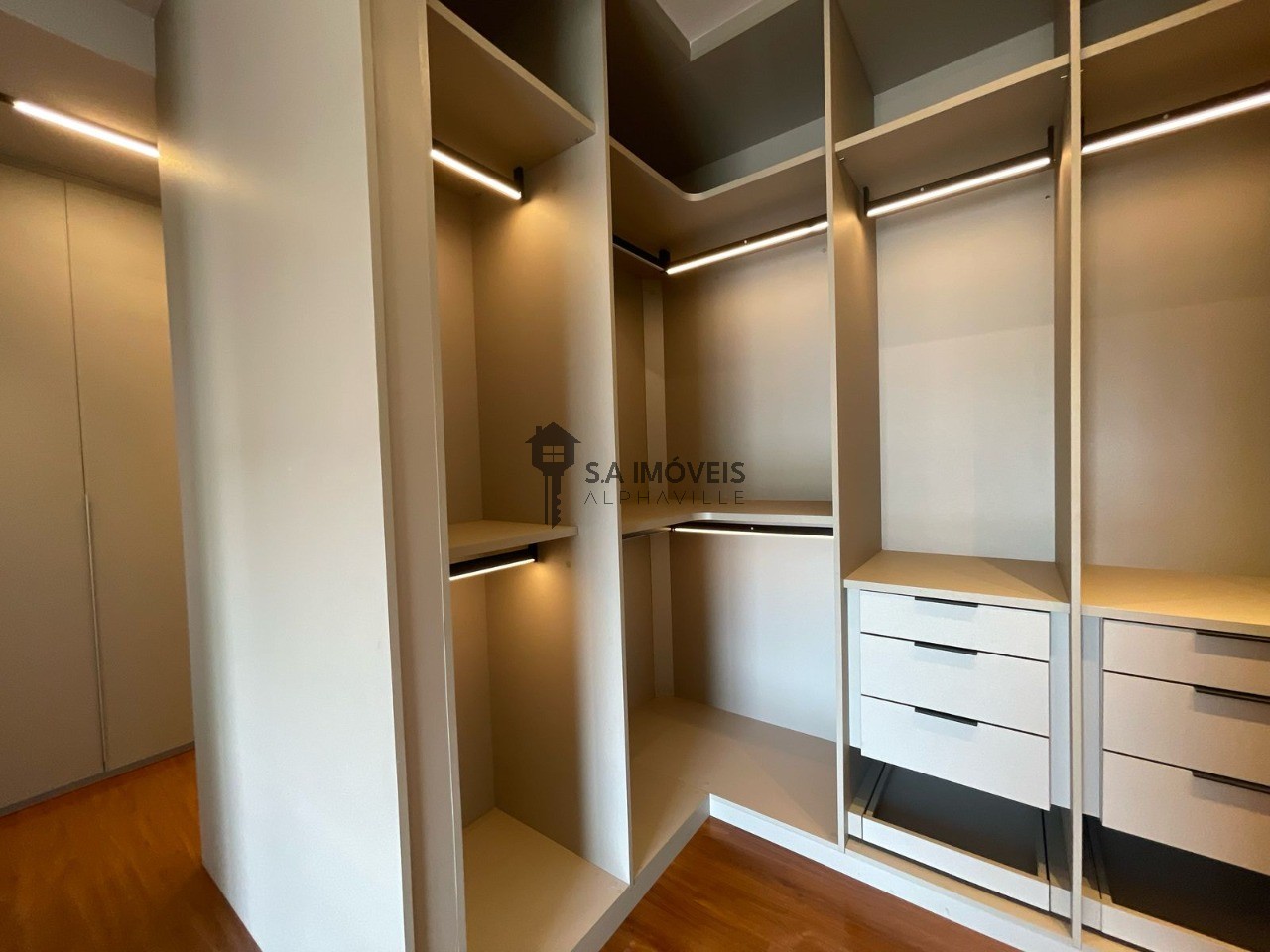 Apartamento, 3 quartos, 243 m² - Foto 23