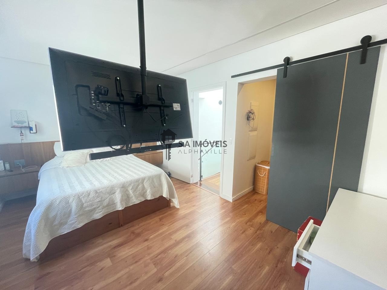 Casa, 4 quartos, 270 m² - Foto 34