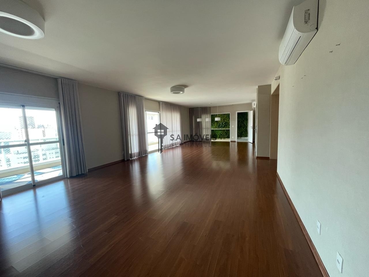 Apartamento, 3 quartos, 243 m² - Foto 6