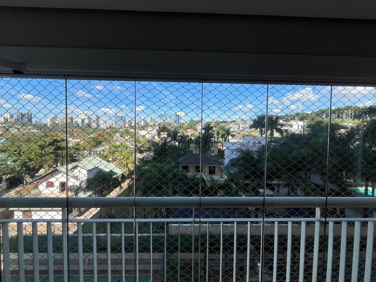 Apartamento à venda com 2 quartos, 79m² - Foto 4