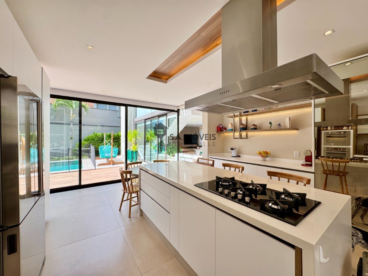 Casa de Condomínio à venda com 4 quartos, 475m² - Foto 32