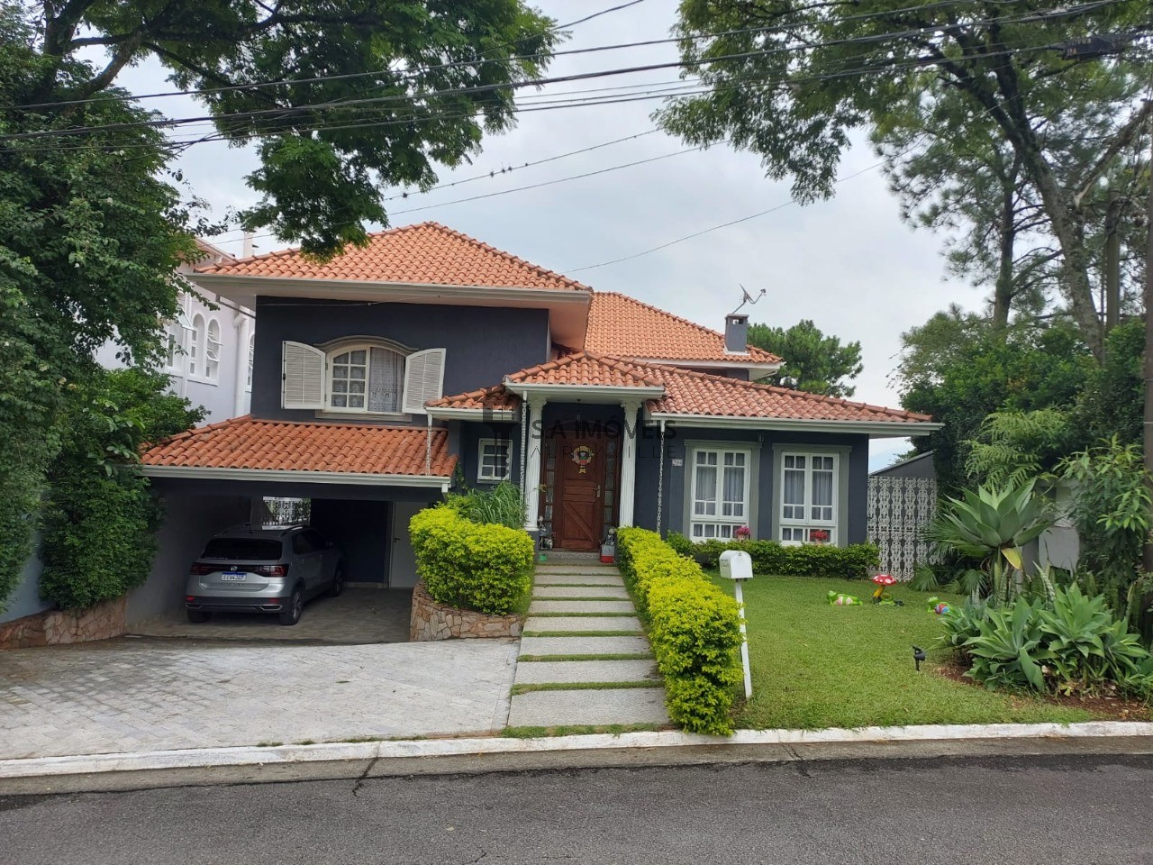 Casa, 3 quartos, 315 m² - Foto 1