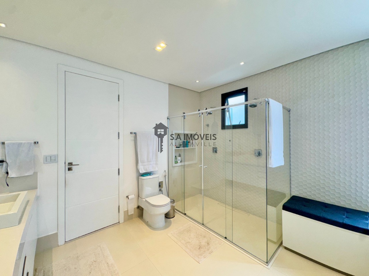 Casa de Condomínio à venda com 4 quartos, 475m² - Foto 6
