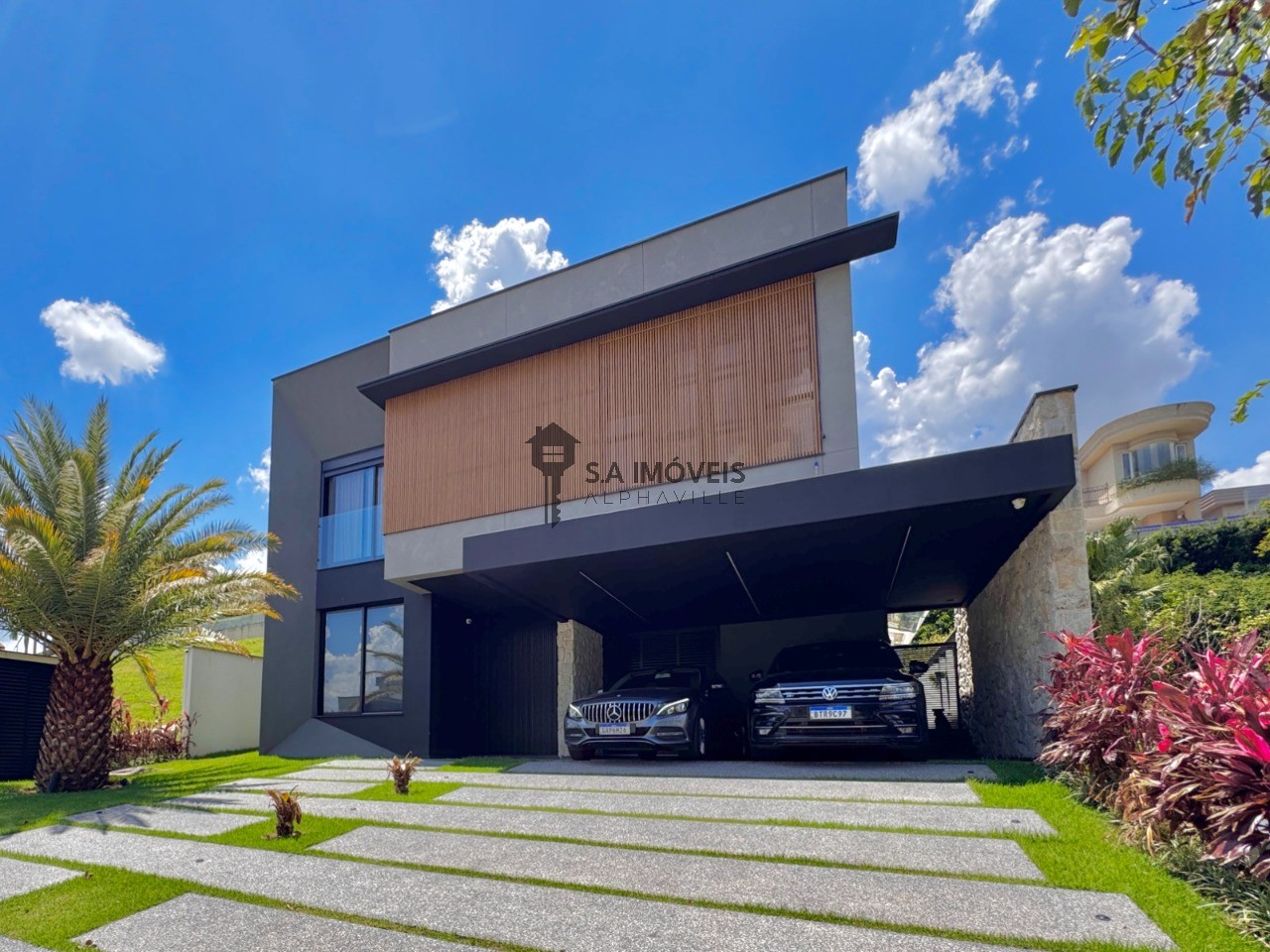Casa de Condomínio à venda com 4 quartos, 426m² - Foto 2